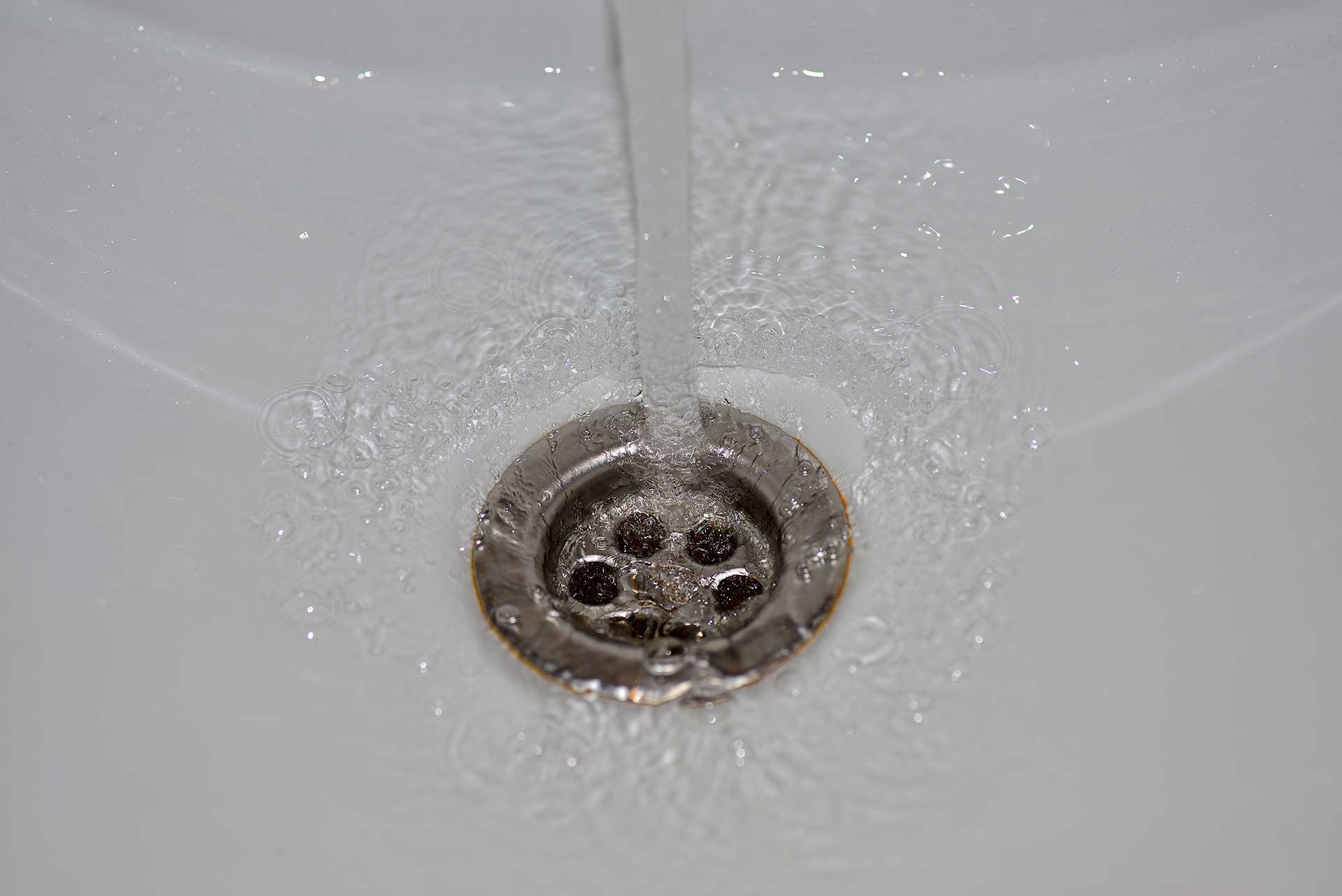 A2B Drains provides services to unblock blocked sinks and drains for properties in Harringay.